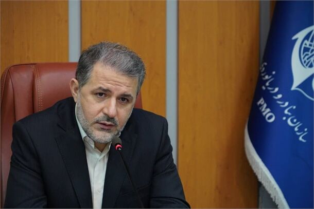تاکید بر رونق اقتصادی مناطق بندری با توجه ویژه به مناطق آزاد تجاری تاکید بر رونق اقتصادی مناطق بندری با توجه ویژه به مناطق آزاد تجاری
