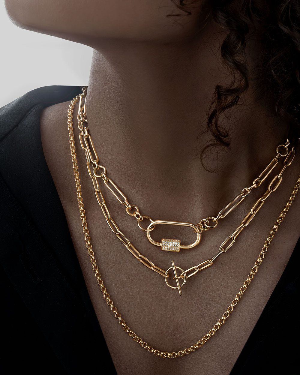 خرید گردنبند طلا زنانه از فروشگاه اینترنتی ساعتچی