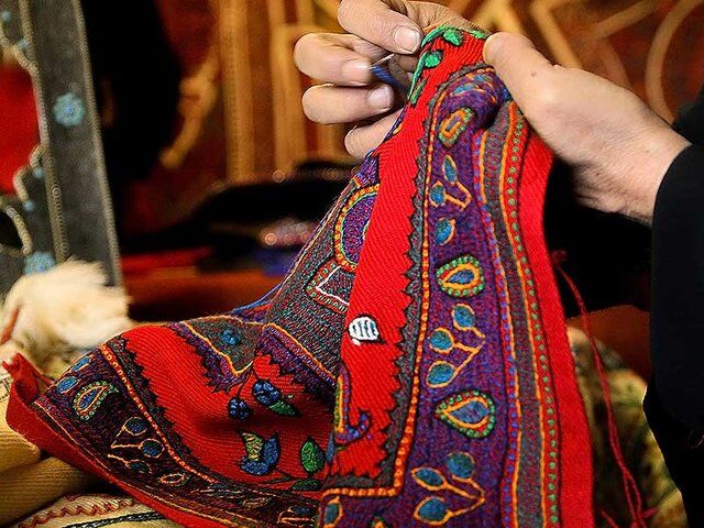 استان سمنان در ۵۴ رشته «تولیدات صنایع دستی» دارد استان سمنان در ۵۴ رشته «تولیدات صنایع دستی» دارد