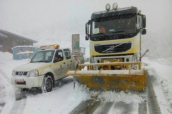 بارش برف در استان سمنان| احتمال سرمازدگی محصولات اوج گرفت