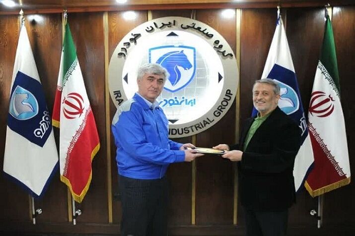 «فوتون تونلند» یاتاقان می زند| موتور دیزلی که ۲۵۰ میلیون تومان در بازار قیمت دارد