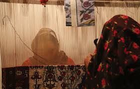 کارگاه های خانگی تولید فرش حمایت نمی شوند کارگاه های خانگی تولید فرش حمایت نمی شوند