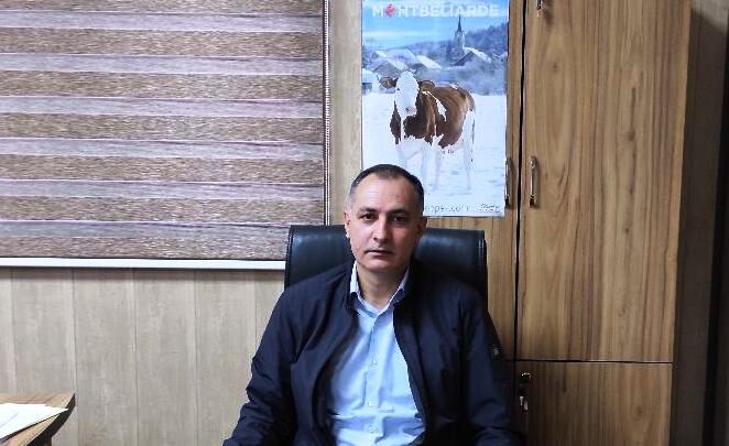 دامها گرسنهاند و خوراک محدود است| ضرورت آزادسازی صادرات دام دامها گرسنهاند و خوراک محدود است| ضرورت آزادسازی صادرات دام