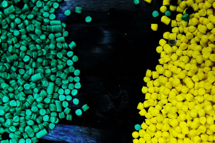 دغدغه تولیدکنندگان صنایع پایین دست پتروشیمی دغدغه تولیدکنندگان صنایع پایین دست پتروشیمی