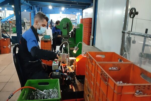 توسعه چهارمحال و بختیاری در گرو رونق صنعت| تولید ۵۰ محصول انحصاری