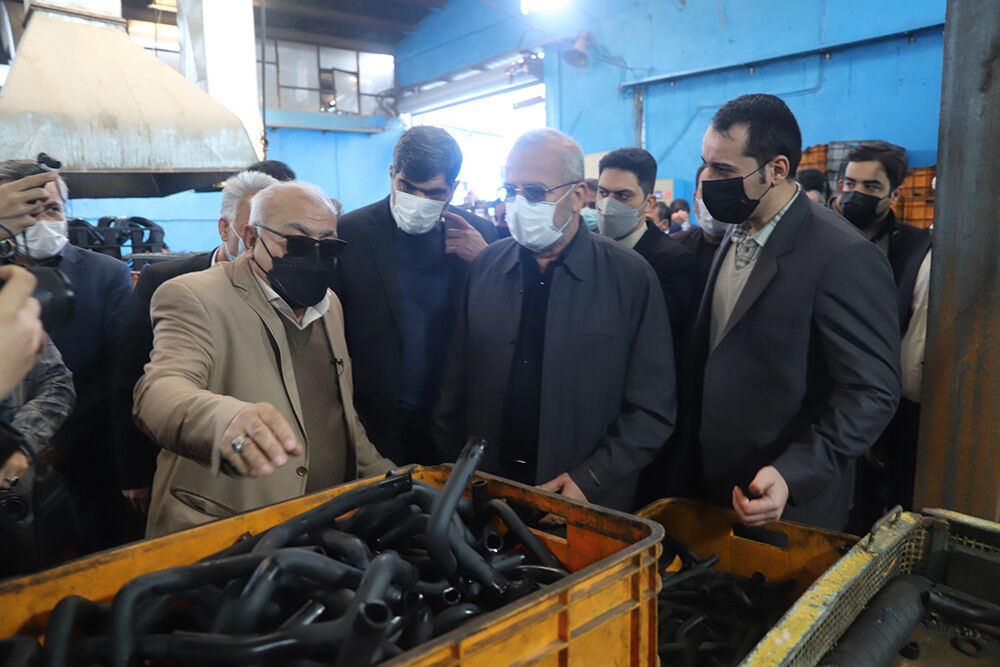 افتتاح دو واحد صنعتی در قم| به صنایع آلاینده مجوز داده نمیشود