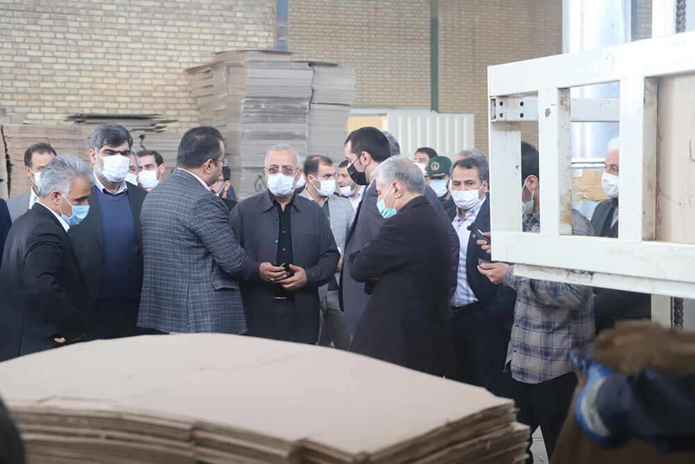 افتتاح دو واحد صنعتی در قم| به صنایع آلاینده مجوز داده نمیشود