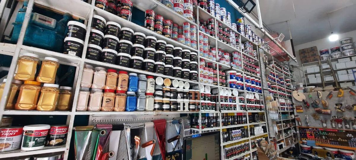 جلا بخشیدن اقتصاد خانواده باهنر ترکیب رنگ| حکایت مغازه رنگ فروشی که به جمع صادر کنندگان پیوست