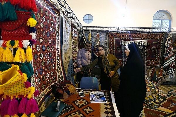 نمایشگاه های نوروزی در استان سمنان تداوم یابد| نیاز به بازار در تمام طول سال