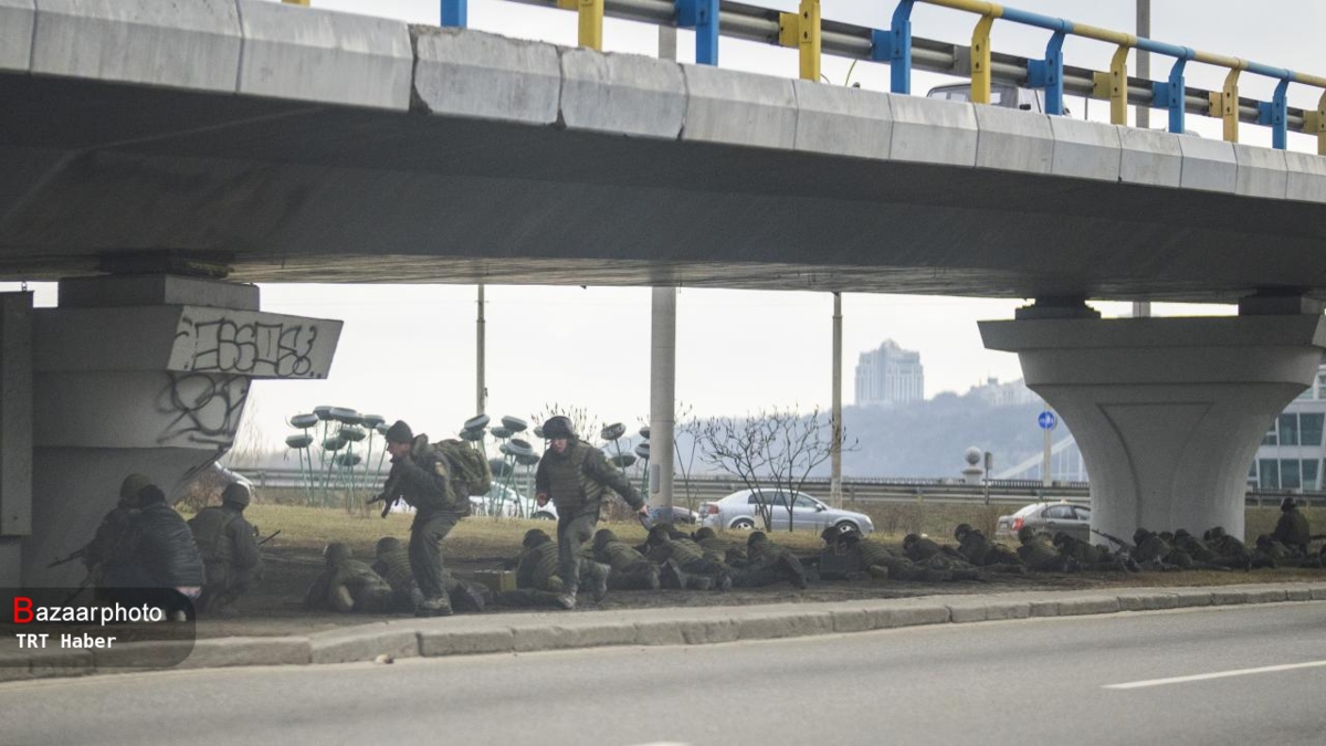 خبرگزاری بازار - استقرار پیاده نظام نیروی زمینی اوکراین در شهر کیف