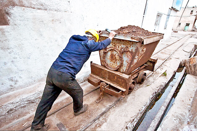 شاخص بهبود کسب و کار از حرف تا عمل| موانع تولید هم چنان پابرجاست