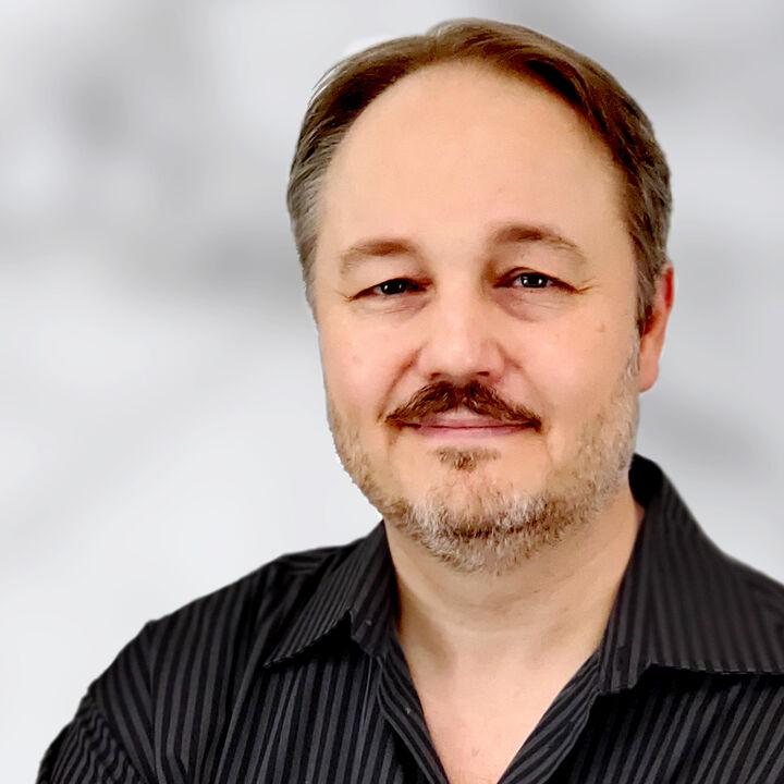 Erl: Governments can support establishing more powerful telecommunication environments   Erl: Governments can support establishing more powerful telecommunication environments