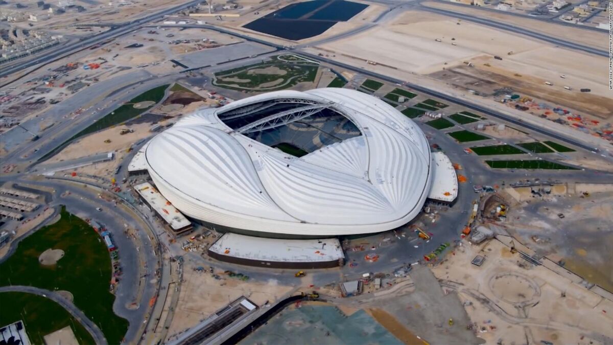 جام جهانی قطر فرصتی برای اقتصاد ایران|  عمان پیشتاز برنامه‌ریزی برای جذب گردشگران فوتبالی