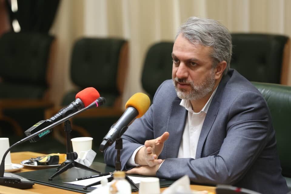 در ایران خودرو چه می گذرد؟| چرا اخطار مجلس به وزیر صمت الزامی