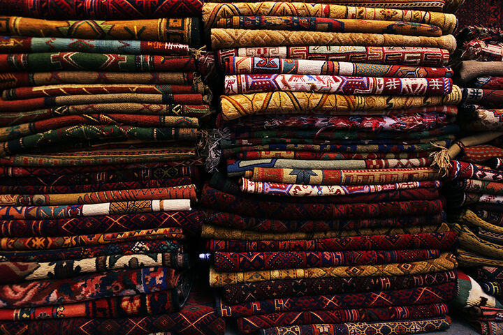 نبود نقوش منحصر به‌فرد بزرگترین مشکل صنعت فرش دستباف در اردبیل