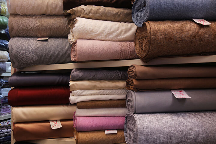 ارز نیمایی برای واردات پارچه فقط به تولیدکنندگان تخصیص می یابد ارز نیمایی برای واردات پارچه فقط به تولیدکنندگان تخصیص می یابد