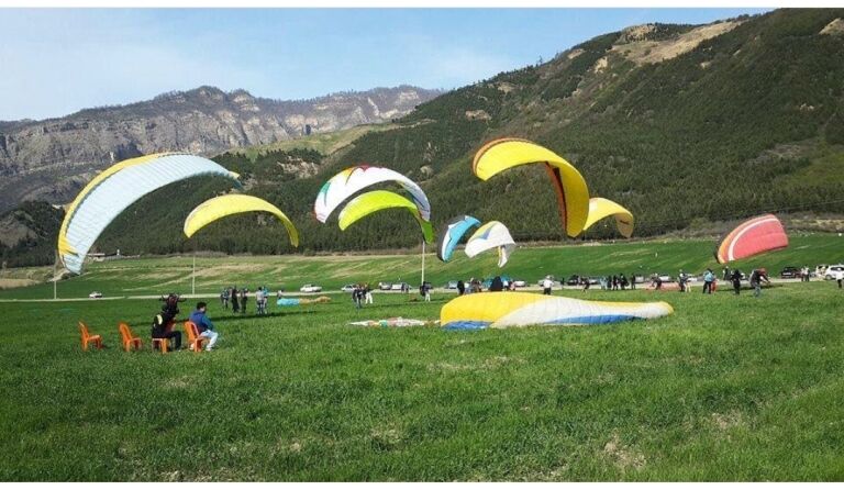 ورزشهای هوایی فرصتی برای رونق گردشگری | پرواز توسعه در آسمان گلستان