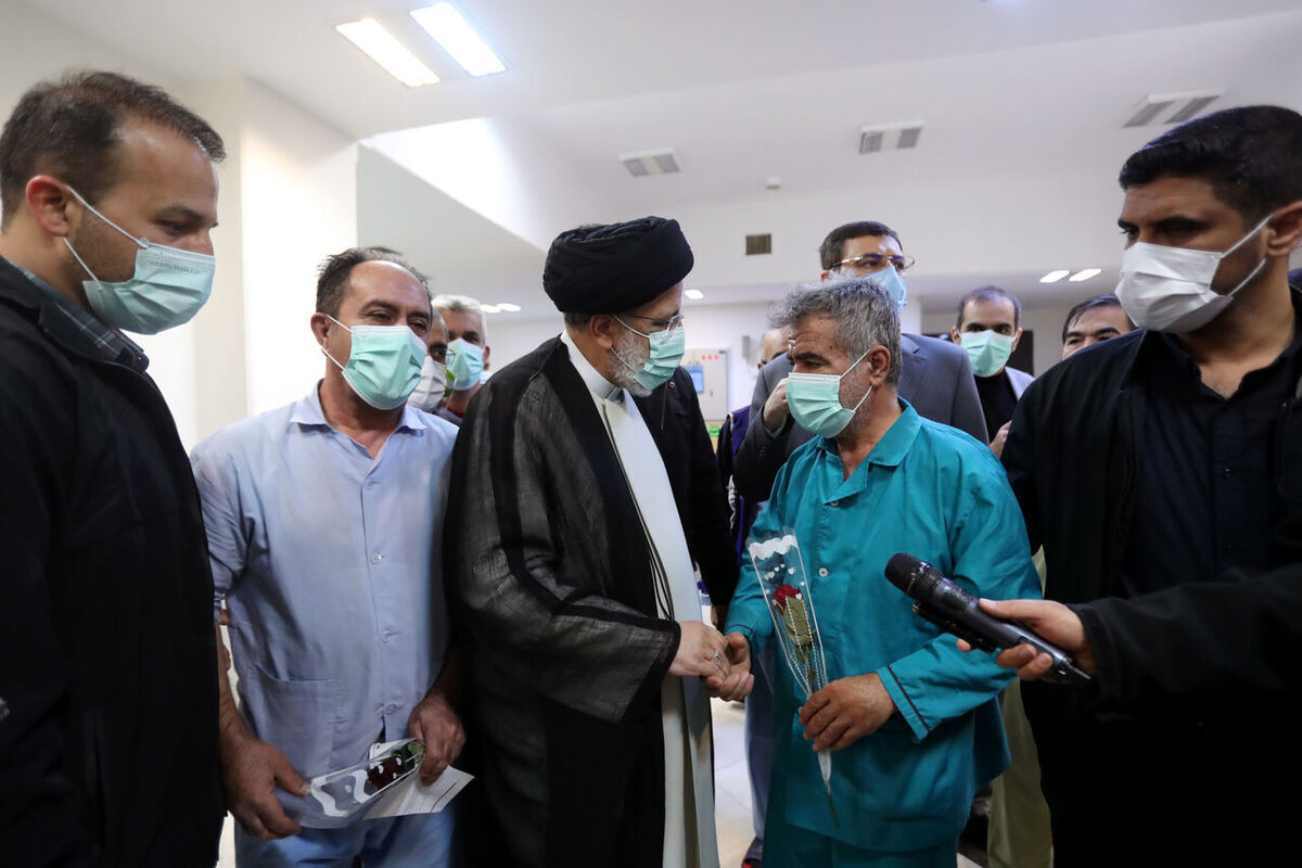 مأموریت رئیس‌جمهور به بنیاد شهید و وزارت بهداشت برای تأمین نیازهای درمانی جانبازان