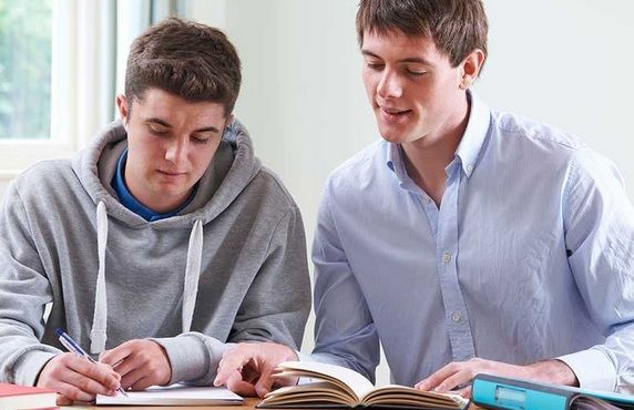 بازار کار تدریس زبان انگلیسی در ایران و درآمد معلم خصوصی زبان انگلیسی