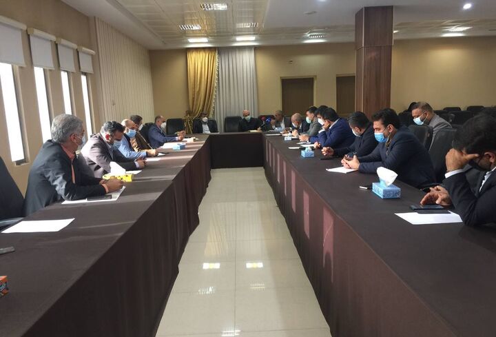 ۳۳۰۰ تن کالای رسوبی در انبارهای گمرک فرودگاه امام ۳۳۰۰ تن کالای رسوبی در انبارهای گمرک فرودگاه امام
