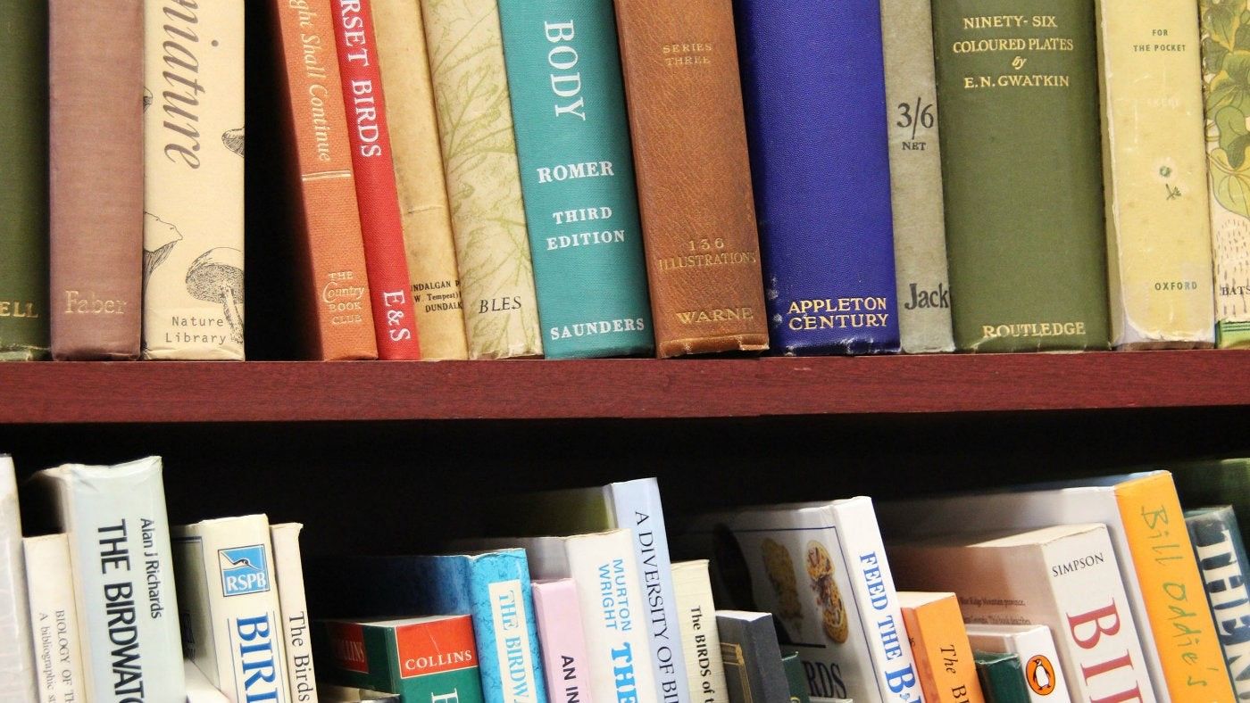 چرا باید کتاب دست دوم بخریم؟