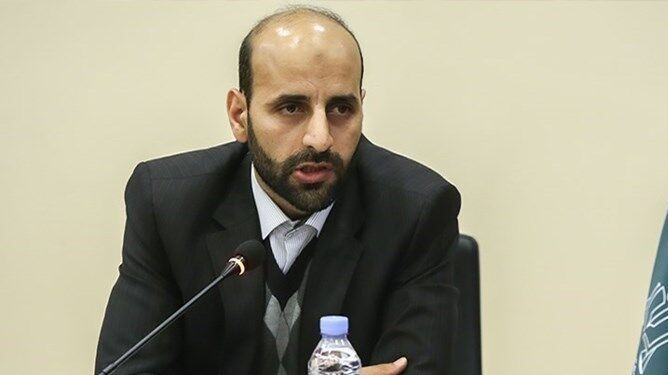 برخورد جدی با احتکار، کمفروشی و گرانفروشی خواهیم داشت
 برخورد جدی با احتکار، کمفروشی و گرانفروشی خواهیم داشت