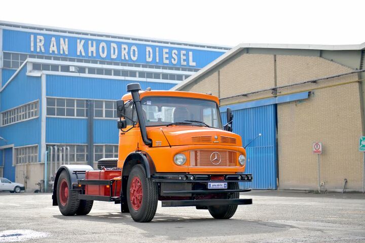 رونمایی از کشنده اتوماتیک ایران خودرو دیزل رونمایی از کشنده اتوماتیک ایران خودرو دیزل