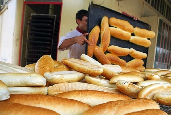 افزایش ۱۰۰درصدی قیمت نان در قوچان| صدای شهروندان و خبازان درآمد  افزایش ۱۰۰درصدی قیمت نان در قوچان| صدای شهروندان و خبازان درآمد