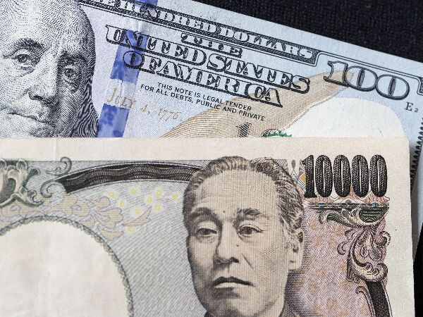 ریزش شدید قیمت ین ژاپن در برابر دلار| لزوم رصد بازار USD/JPY در فارکس