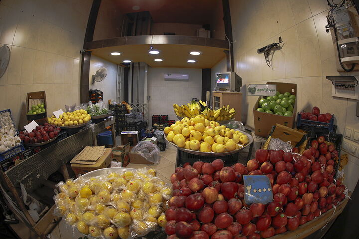 بازار میوه لنگرود