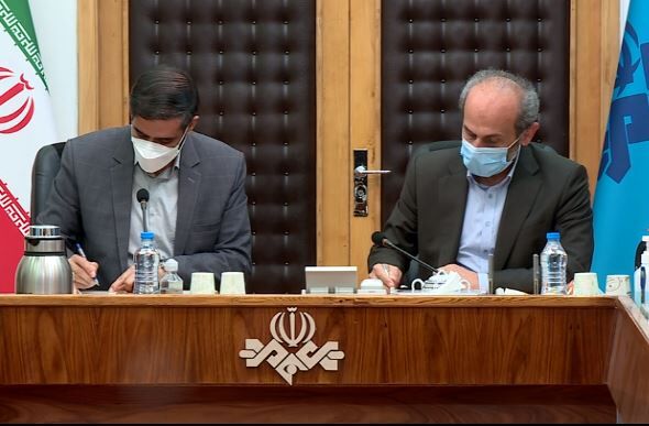 امضای تفاهم نامه همکاری صداوسیما و مناطق آزاد امضای تفاهم نامه همکاری صداوسیما و مناطق آزاد