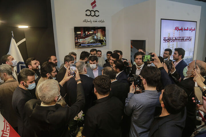 حجت عبدالملکی، وزیر کار، تعاون و رفاه اجتماعی در بیست و ششمین نمایشگاه بین المللی نفت