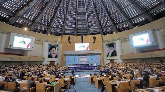 دولت و بخش خصوصی برای اصلاح مسیر خصوصیسازی همفکری میکنند دولت و بخش خصوصی برای اصلاح مسیر خصوصیسازی همفکری میکنند