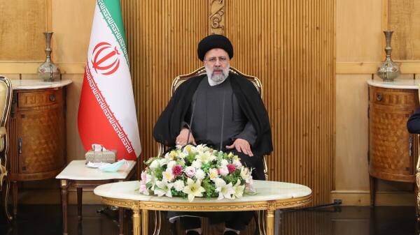 هدف ایران و عمان ارتقاء روابط سیاسی و اقتصادی است هدف ایران و عمان ارتقاء روابط سیاسی و اقتصادی است
