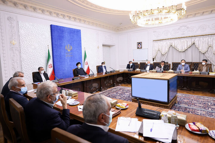 ارسال لایحه کاهش یک درصدی حقوق گمرکی مواد اولیه و ماشین آلات به مجلس
ارسال لایحه کاهش یک درصدی حقوق گمرکی مواد اولیه و ماشین آلات به مجلس