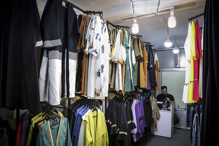 حجم بازار صنعت پوشاک ایران ۸ میلیارد دلار است