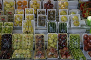 مصرف میوه عیدانه هم کم شد| قیمت میوه های نوبرانه به زودی کاهش می یابد