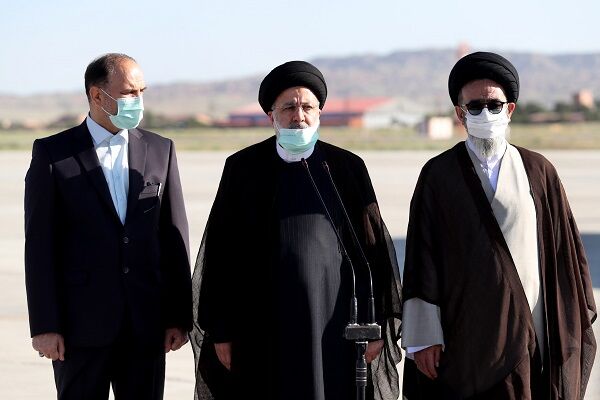 واگذاری۲۰۰هکتار زمین برای تکمیل پروژههای توسعهای پارک علم وفناوری آذربایجان شرقی در سفر رئیس جمهور واگذاری۲۰۰هکتار زمین برای تکمیل پروژههای توسعهای پارک علم وفناوری آذربایجان شرقی در سفر رئیس جمهور