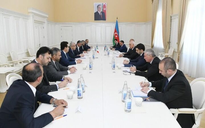 وزیر نفت با معاون نخست‌وزیر آذربایجان دیدار کرد