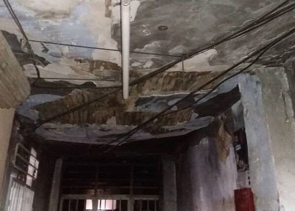 کهنه بازار حاج یوسف اردبیل فرو ریخت