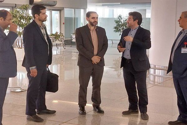 بازدید مدیرکل حراست سازمان هواپیمایی از فرودگاه های مهرآباد و امام(ره) بازدید مدیرکل حراست سازمان هواپیمایی از فرودگاه های مهرآباد و امام(ره)
