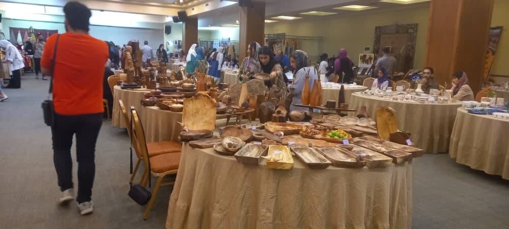 قبضه بازارهای خارجی با چرخ های دستی و خانگی