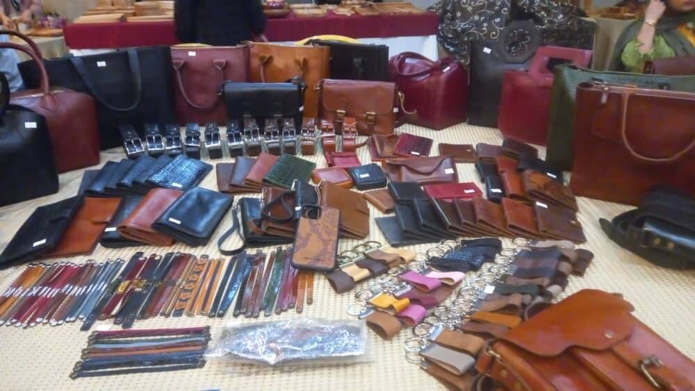 قبضه بازارهای خارجی با چرخ های دستی و خانگی