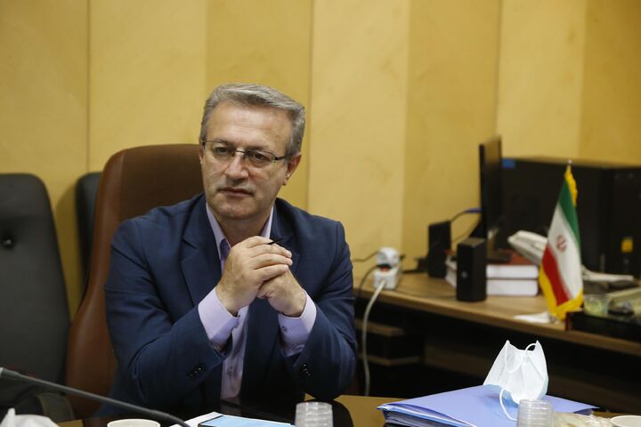 دولت در لایحه بودجه ۱۴۰۲ اجازه ندهد شرایط اقتصادی برای مردم سخت تر شود دولت در لایحه بودجه ۱۴۰۲ اجازه ندهد شرایط اقتصادی برای مردم سخت تر شود