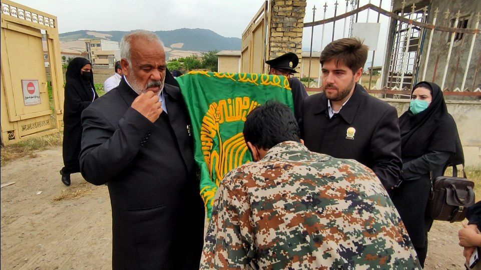 ۳۴ سری جهیزیه به نوعروسان گلستان اهدا شد