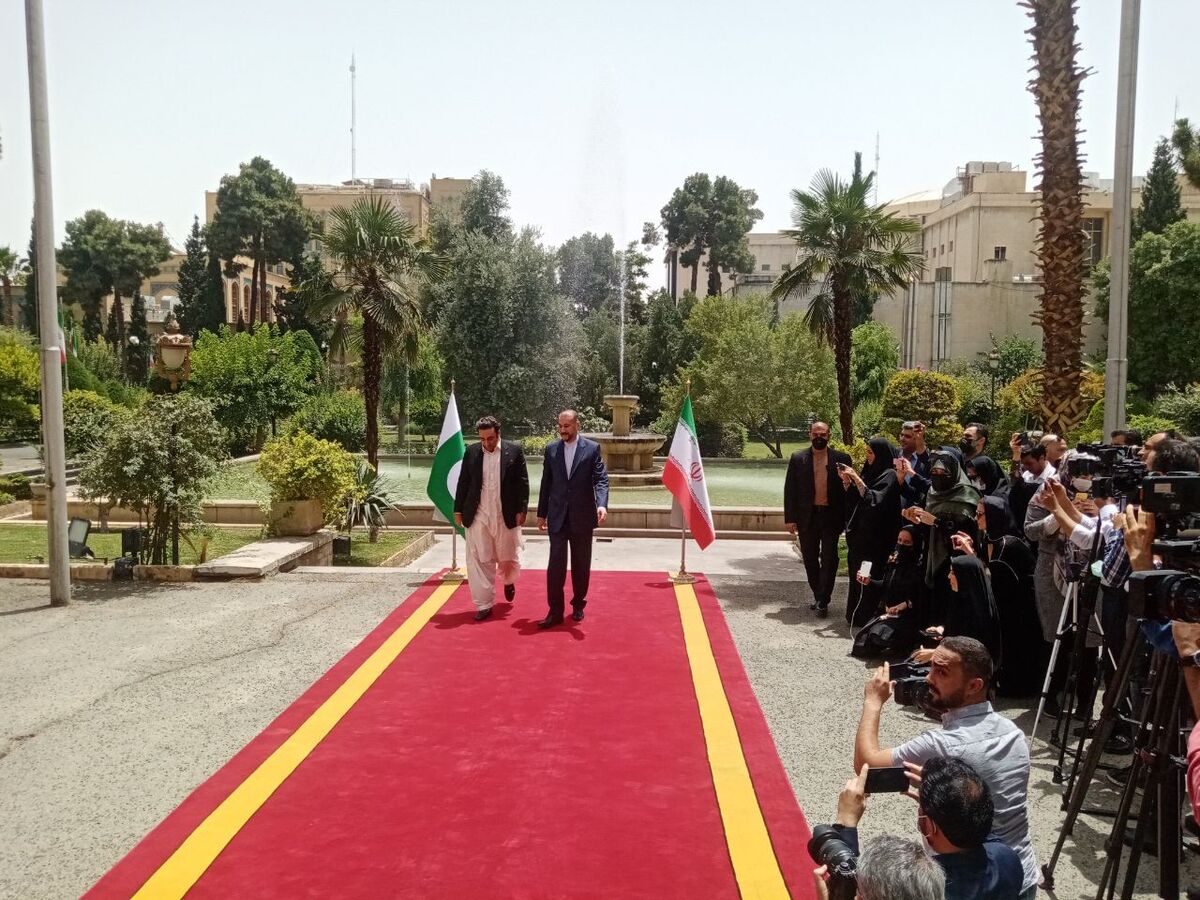 وزیر امور خارجه پاکستان با امیرعبداللهیان دیدار کرد