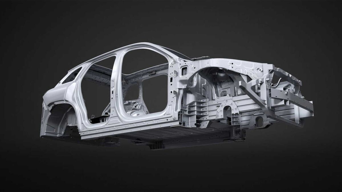 «آئودی» از «نیو» شکایت می کند| رالی مرگ آلمان و چین با خودروهای الکتریکی