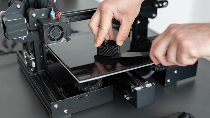 بومی‌سازی دستگاه چاپگر سه بعدی فلزات