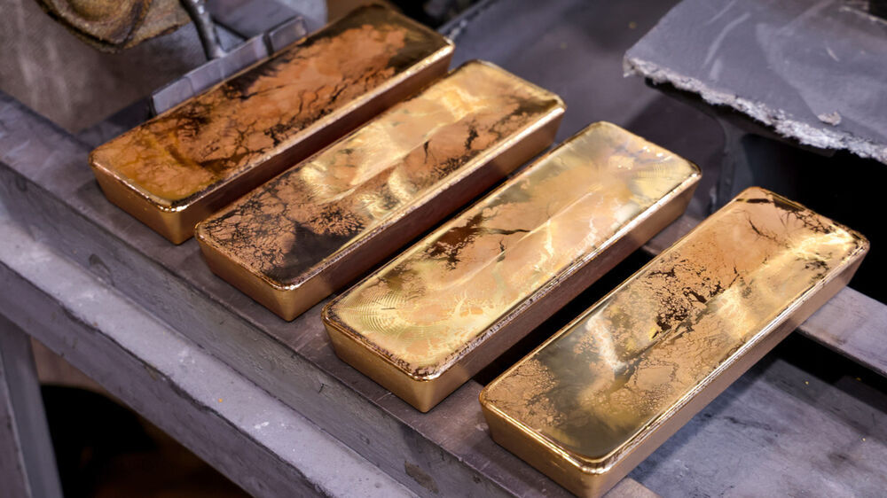 سوئیس از روسیه تحریم شده ۳ تن طلا خریداری کرد