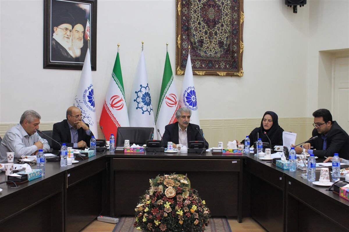 بیتوجهی به ترانزیت ریلی مرز جلفا | مشکلات حوزه حمل و نقل کشور باید برطرف شود